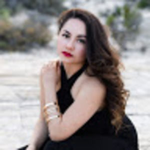 Meet your Posher, Alma